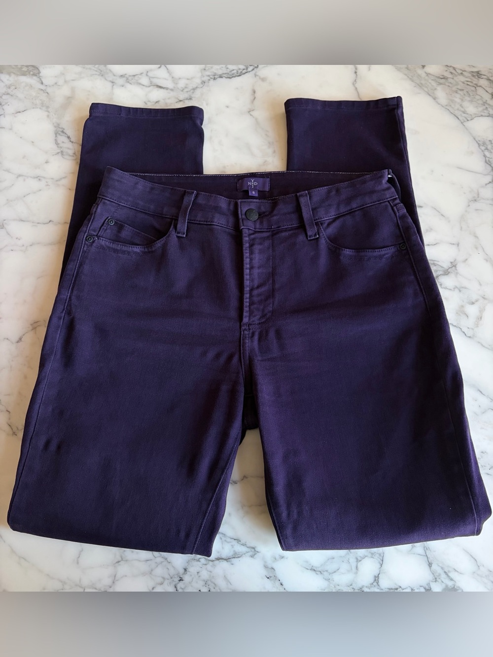 EUC NYDJ Skinny Legging Jeans LiftxTuck Soft Stretch Size 8 Plum Purple Wash
